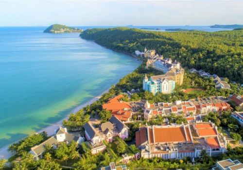 Khách nội địa đến Phú Quốc bắt đầu tăng lên