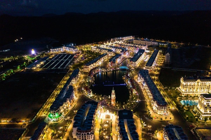 phu-quoc-united-center2